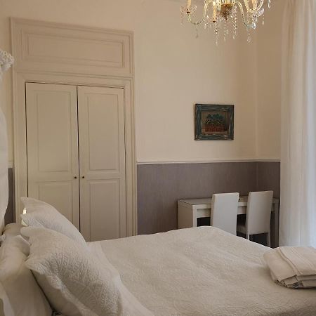 B&B Diana Syracuse ภายนอก รูปภาพ