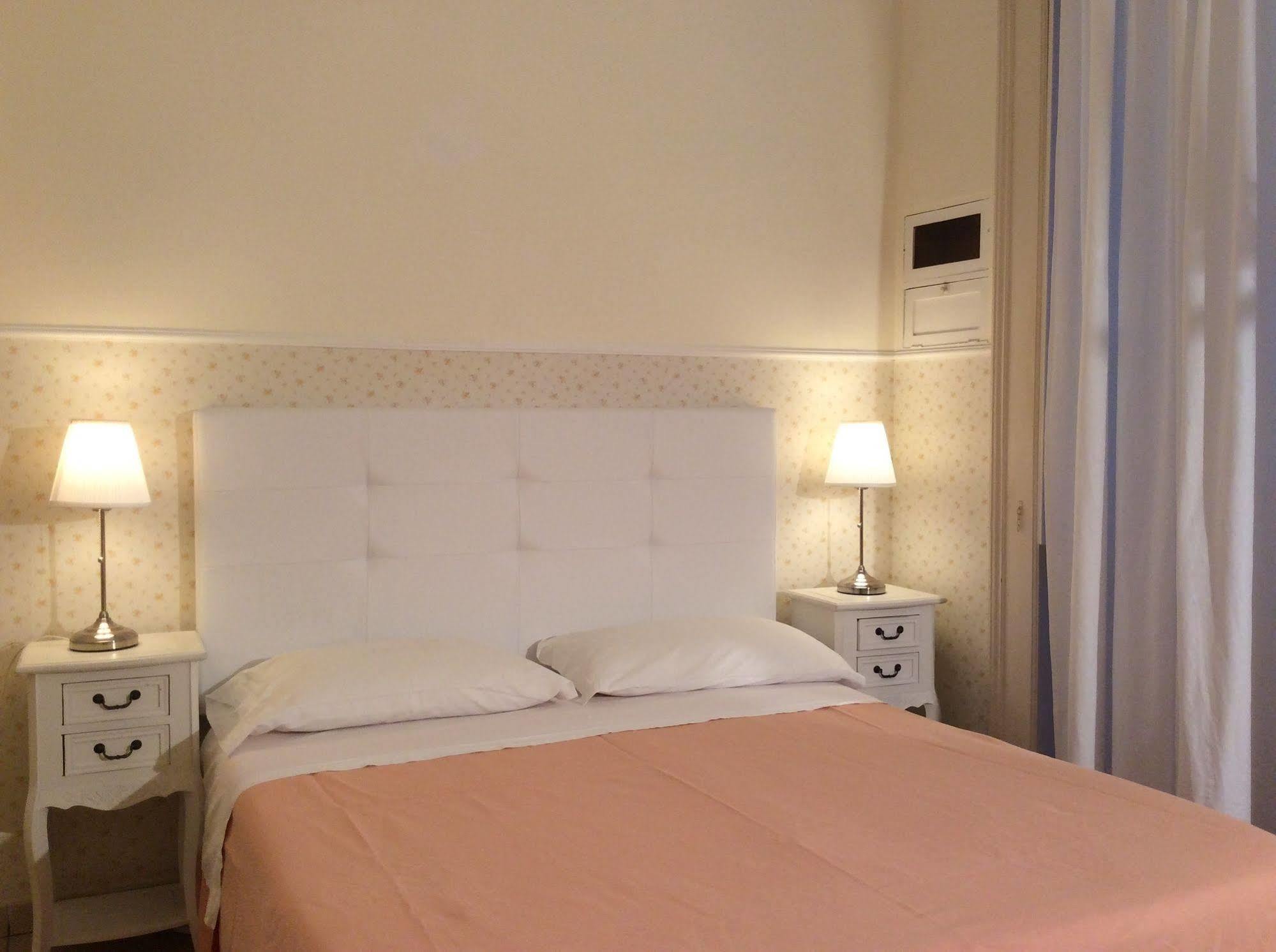 B&B Diana Syracuse ภายนอก รูปภาพ