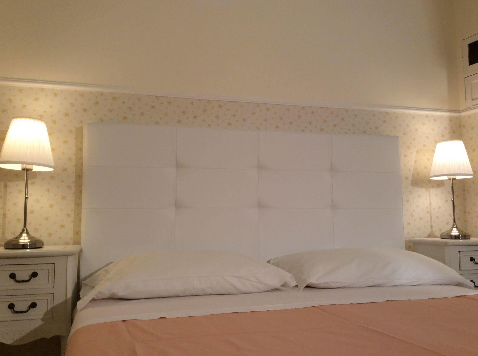 B&B Diana Syracuse ภายนอก รูปภาพ